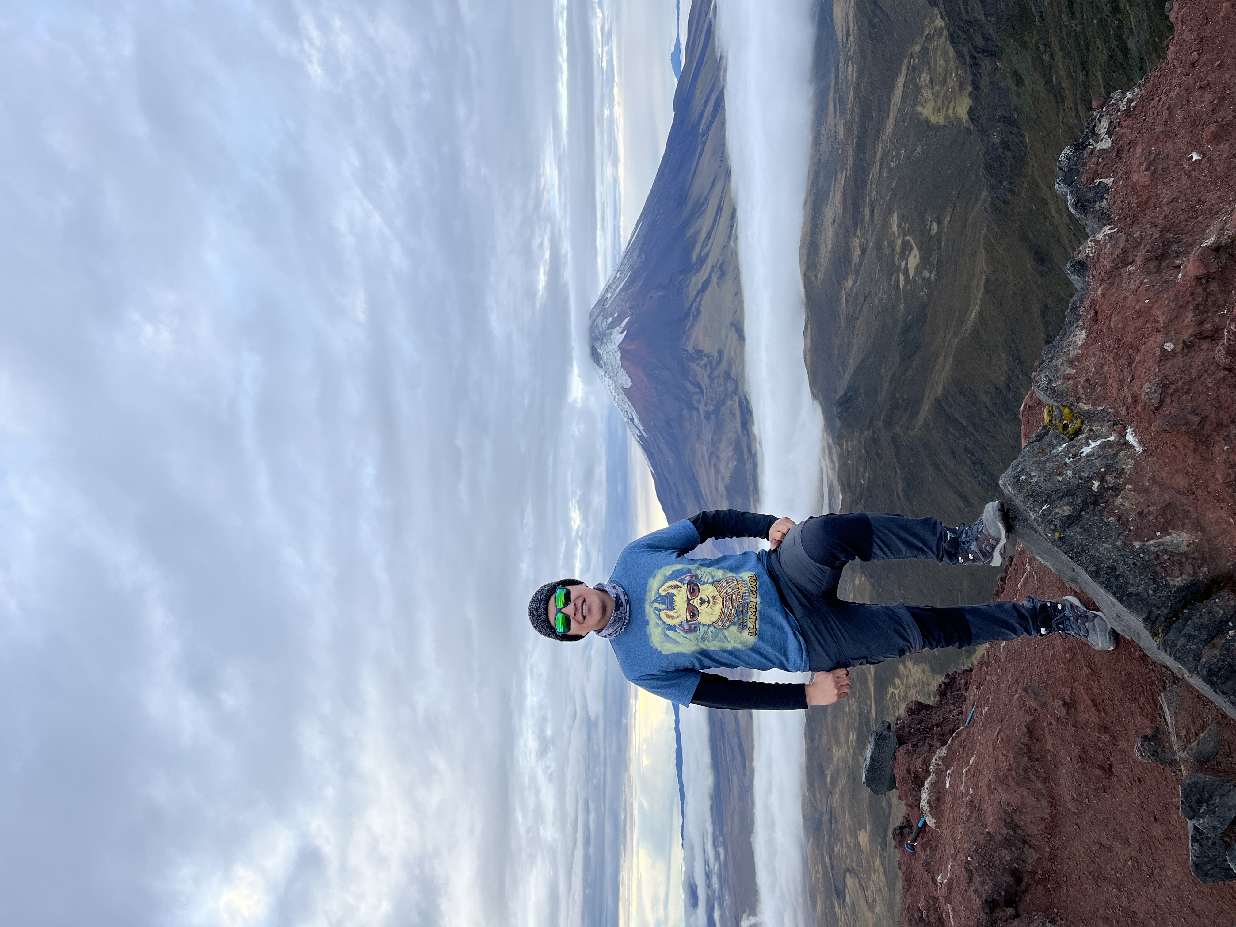 Montañista en sendero